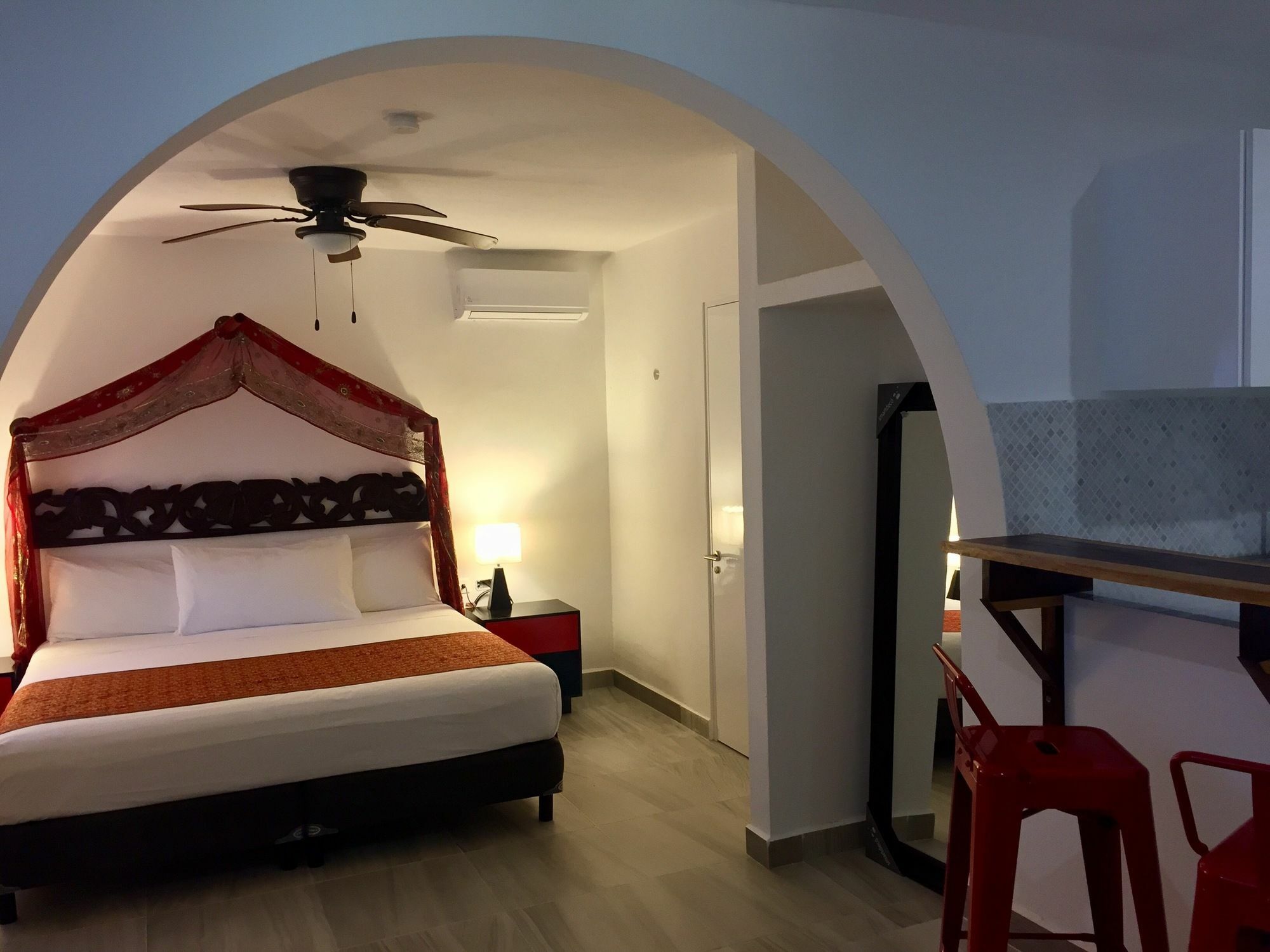 Ocean Zen Suites On 5Th Avenue - Adults Only プレヤデルカーメン エクステリア 写真